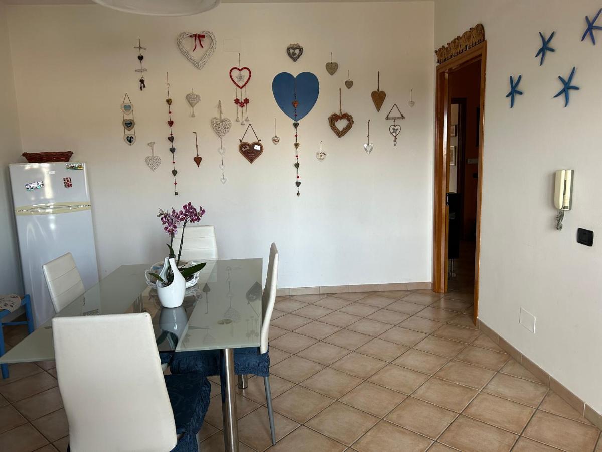 Salento Casa Vacanza Il Focolare Torchiarolo Exterior photo